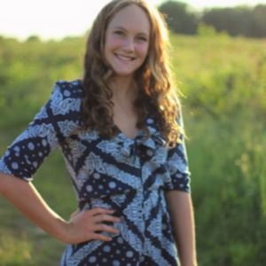 Meet your Posher, Claudia